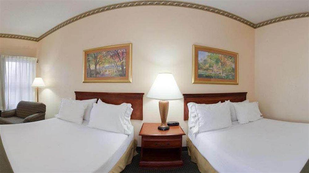 Holiday Inn Express - Plymouth By Ihg Luaran gambar